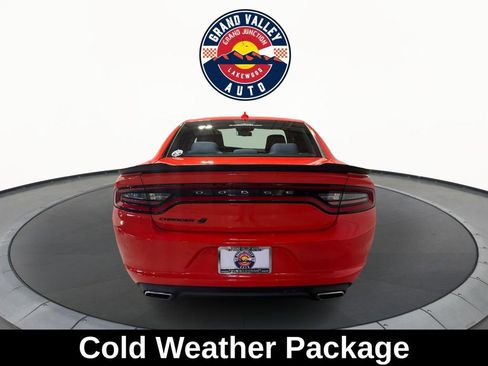 Used 2019 Dodge Charger SXT w/ Driver Confidence Group image 7