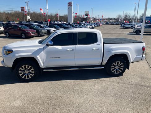 Certified 2020 Toyota Tacoma Limited image 4