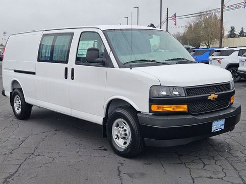 New 2025 Chevrolet Express 2500 Extended image 8