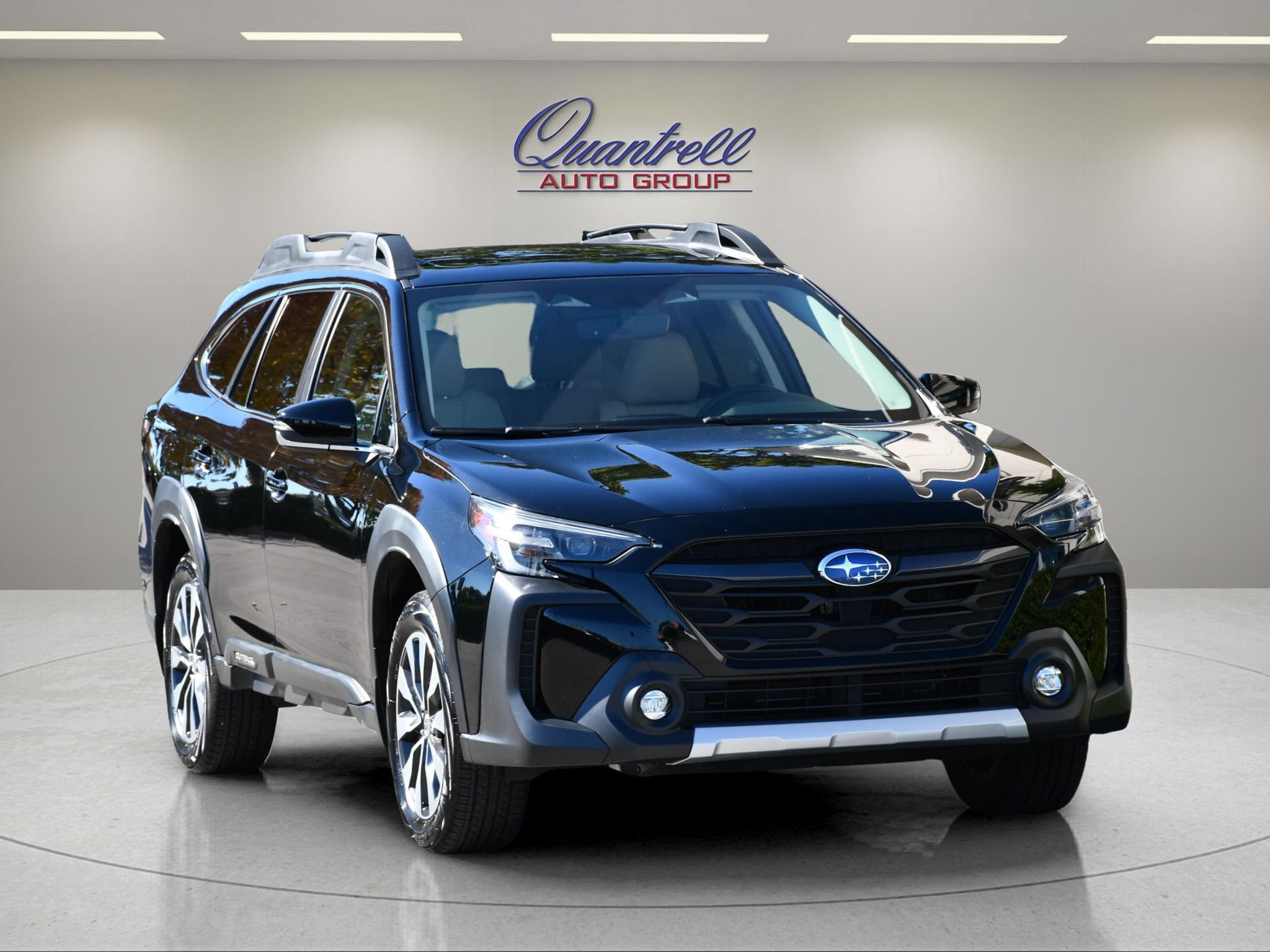 Used 2024 Subaru Outback Limited w/ Popular Package #2 AWD/4WD image 2