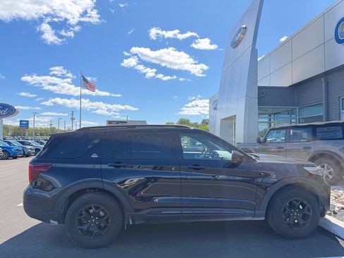 Used 2023 Ford Explorer Timberline w/ Timberline Technology Package AWD/4WD image 4