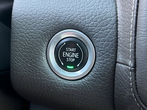 Used 2022 GMC Yukon XL Denali w/ Max Trailering Package RWD image 33