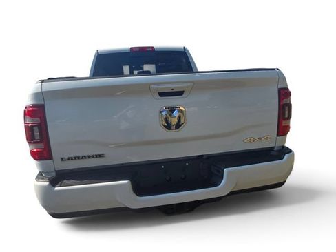 Used 2023 RAM 2500 Laramie AWD/4WD image 19