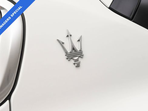 Used 2024 Maserati Grecale GT image 38
