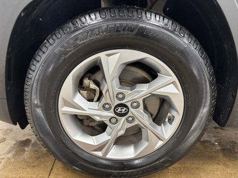 Certified 2022 Hyundai Tucson SE FWD image 8