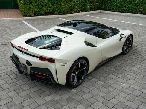Used 2023 Ferrari SF90 Stradale AWD/4WD image 28