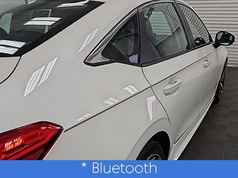 Used 2024 Honda Civic Touring image 10