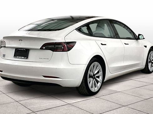 Used 2022 Tesla Model 3 Long Range image 12