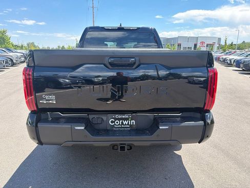 Used 2023 Toyota Tundra SR5 w/ SR5 Convenience Package AWD/4WD image 5