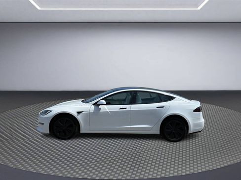 Used 2022 Tesla Model S AWD/4WD image 4