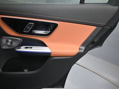 New 2026 Mercedes-Benz GLC 300 image 29