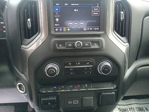 Used 2025 Chevrolet Silverado 1500 Custom w/ Turbomax Blackout Package image 20