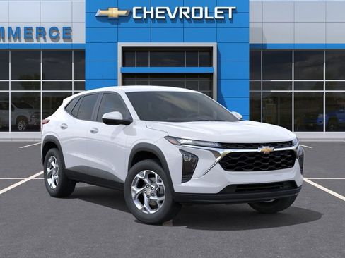 New 2026 Chevrolet Trax LS FWD image 8