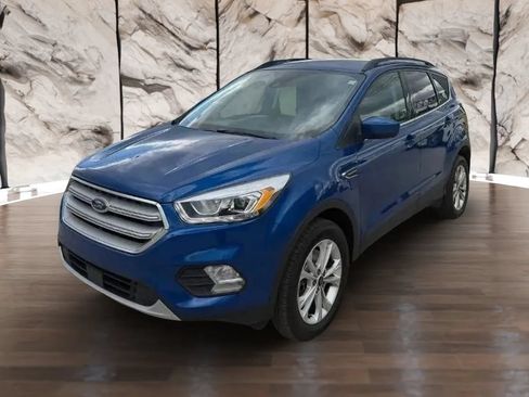 Used 2019 Ford Escape SEL AWD/4WD image 3
