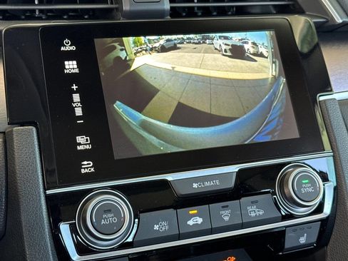 Used 2017 Honda Civic Touring image 25