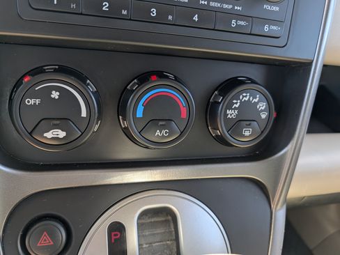 Used 2009 Honda Element EX image 31