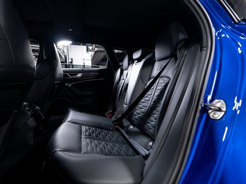 Used 2023 Audi RS 6 image 37