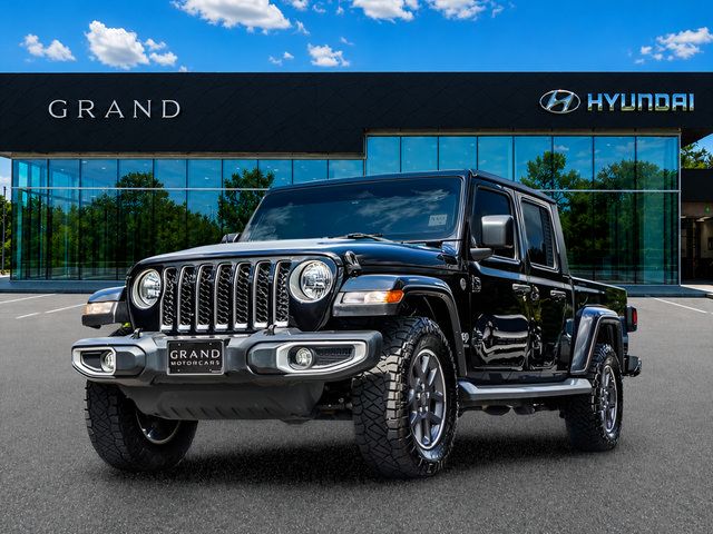 Used 2022 Jeep Gladiator Overland w/ Trailer Tow Package AWD/4WD image 2