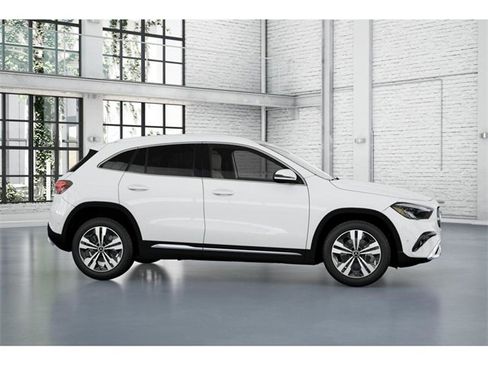 New 2026 Mercedes-Benz GLA 250 4MATIC image 15