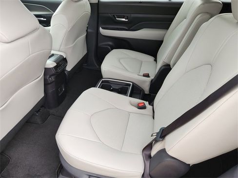 New 2026 Toyota Grand Highlander XLE image 19