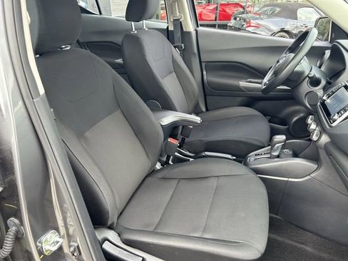 Used 2025 Nissan Kicks Play S FWD image 24