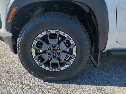 New 2026 Nissan Frontier Pro-X w/ Pro Premium Package RWD image 11