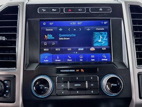 Used 2020 Ford F150 Lariat w/ Equipment Group 502A Luxury AWD/4WD image 28