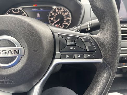 Used 2022 Nissan Altima 2.5 SV image 8