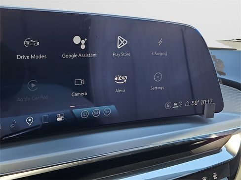 New 2025 Cadillac Lyriq Sport image 27