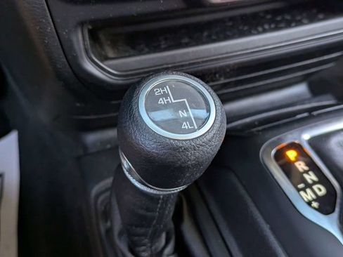 Used 2021 Jeep Wrangler Unlimited Sport image 22