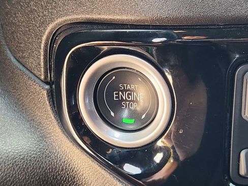 Used 2024 Chevrolet Silverado 1500 High Country w/ Technology Package image 20