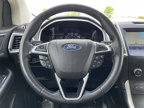 Used 2019 Ford Edge SEL w/ Equipment Group 201A AWD/4WD image 12