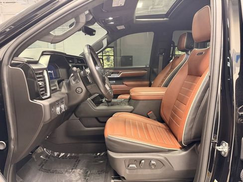 Used 2025 GMC Sierra 1500 Denali Ultimate image 24