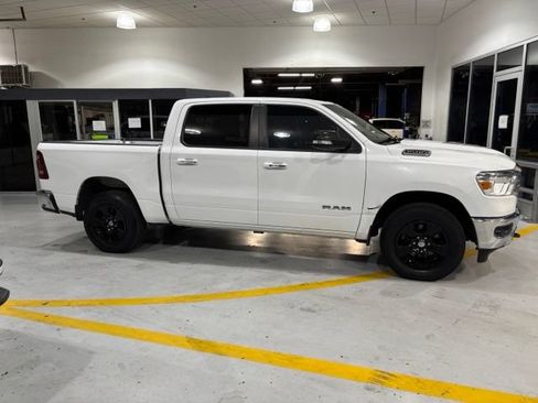 Used 2020 RAM 1500 Big Horn AWD/4WD image 7