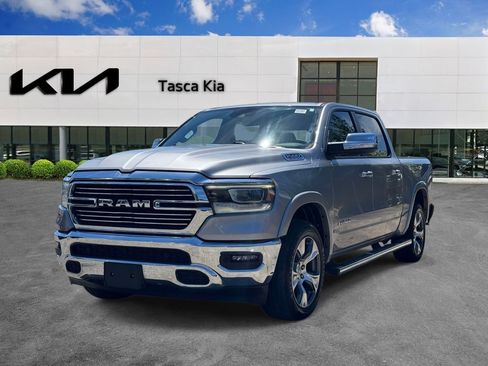 Used 2021 RAM 1500 Laramie AWD/4WD image 3