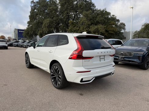 New 2026 Volvo XC60 B5 Ultra w/ Protection Package Premier image 4