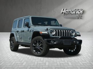 Used 2025 Jeep Wrangler Backcountry video 2