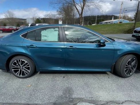 New 2026 Toyota Camry XLE AWD/4WD image 9