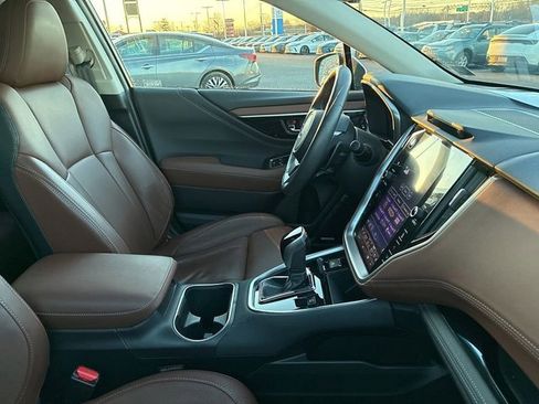 Used 2021 Subaru Outback Touring w/ Popular Package #2 image 21