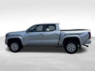 New 2026 Toyota Tacoma SR5 AWD/4WD video 2