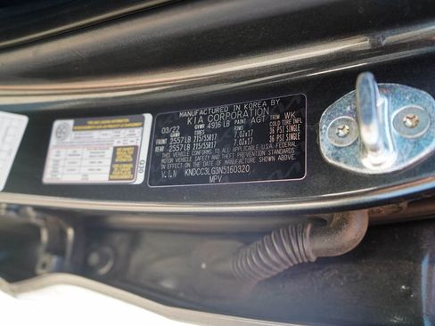 Used 2022 Kia Niro EX w/ Cold Weather Package FWD image 39