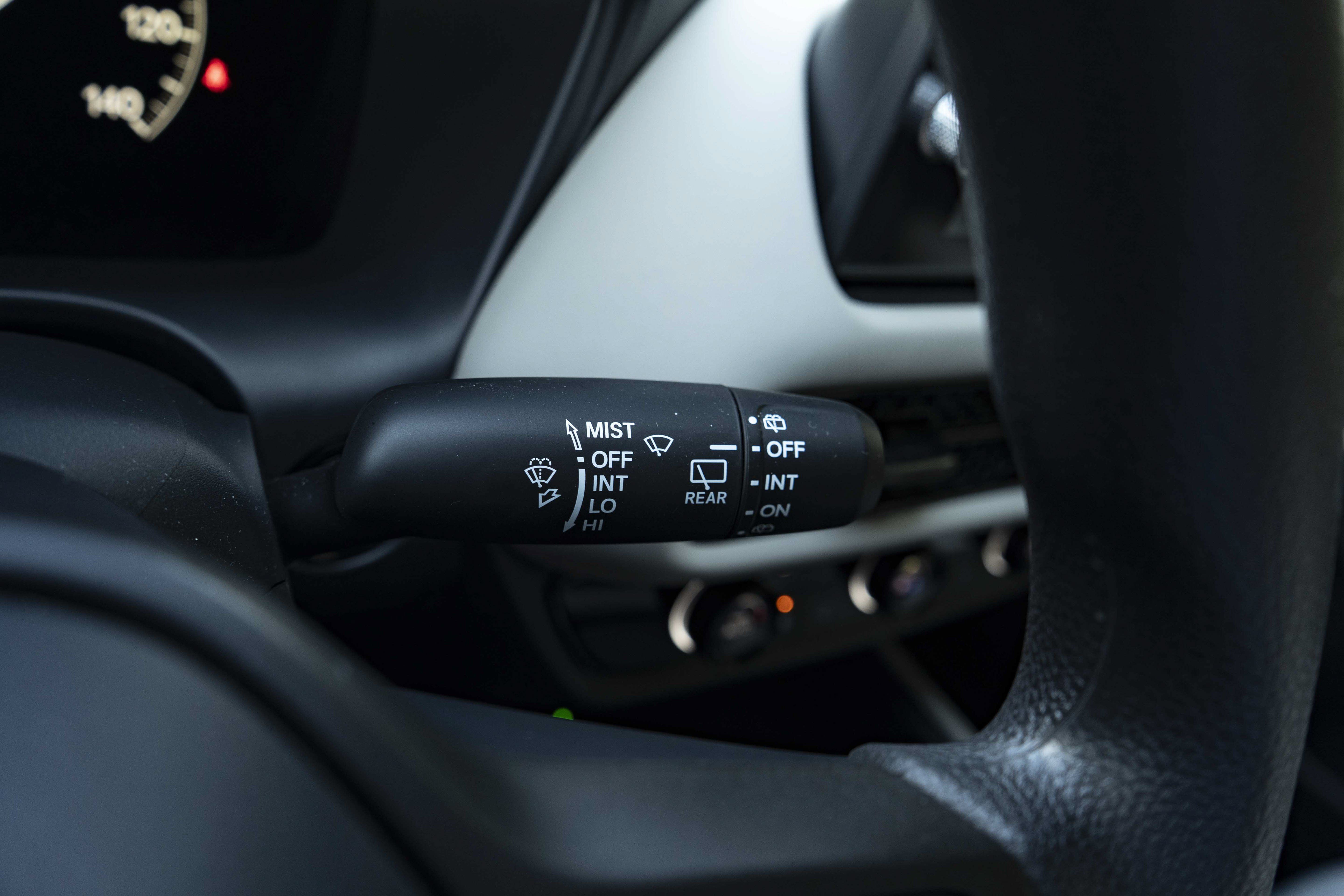 Used 2027 Honda HR-V LX image 24