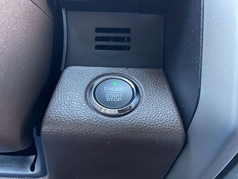 Used 2018 Ford F150 King Ranch w/ Equipment Group 601A Luxury image 14