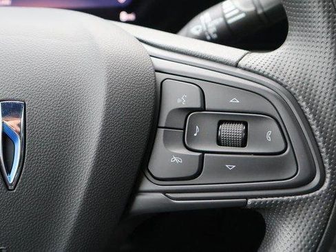 New 2026 Buick Envista Preferred w/ Convenience II Package image 32