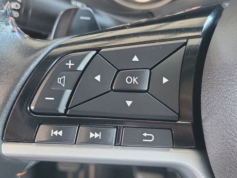 Used 2024 Nissan Altima 2.5 SR FWD image 8