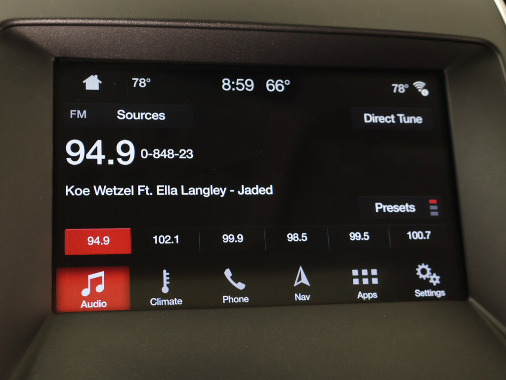 Used 2018 Ford Edge SEL w/ Equipment Group 201A AWD/4WD image 49