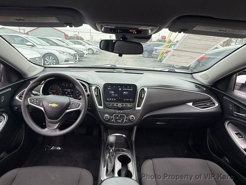 Used 2022 Chevrolet Malibu LS w/ Driver Confidence Package II image 15