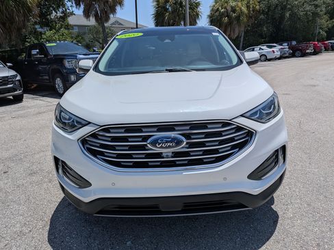 Used 2020 Ford Edge Titanium w/ Equipment Group 301A AWD/4WD image 9