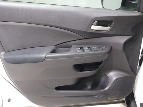 Used 2016 Honda CR-V LX image 12