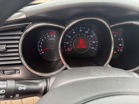 Used 2013 Kia Optima LX w/ Convenience Pkg image 17